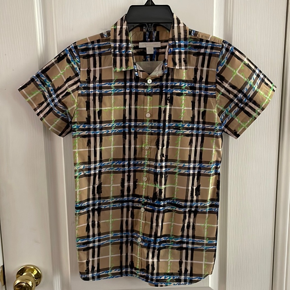 Burberry Shirt Sleeve Button Down Shirt